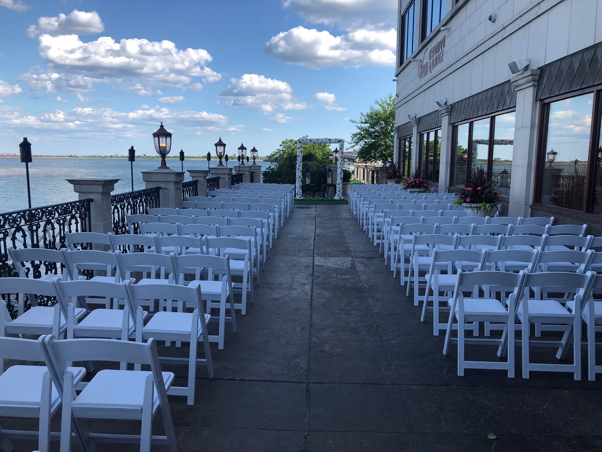 Vetro Outdoor Ceremony 1.jpeg